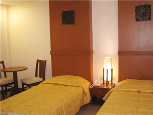 Roxas Midtown Hotel Bagian luar foto